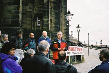 Daniel McGowan presenting a petition to the Scottish Parliament 4/5/01.